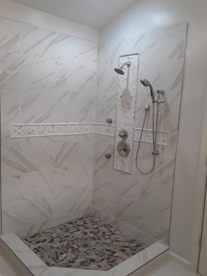 Marble tile shower installation